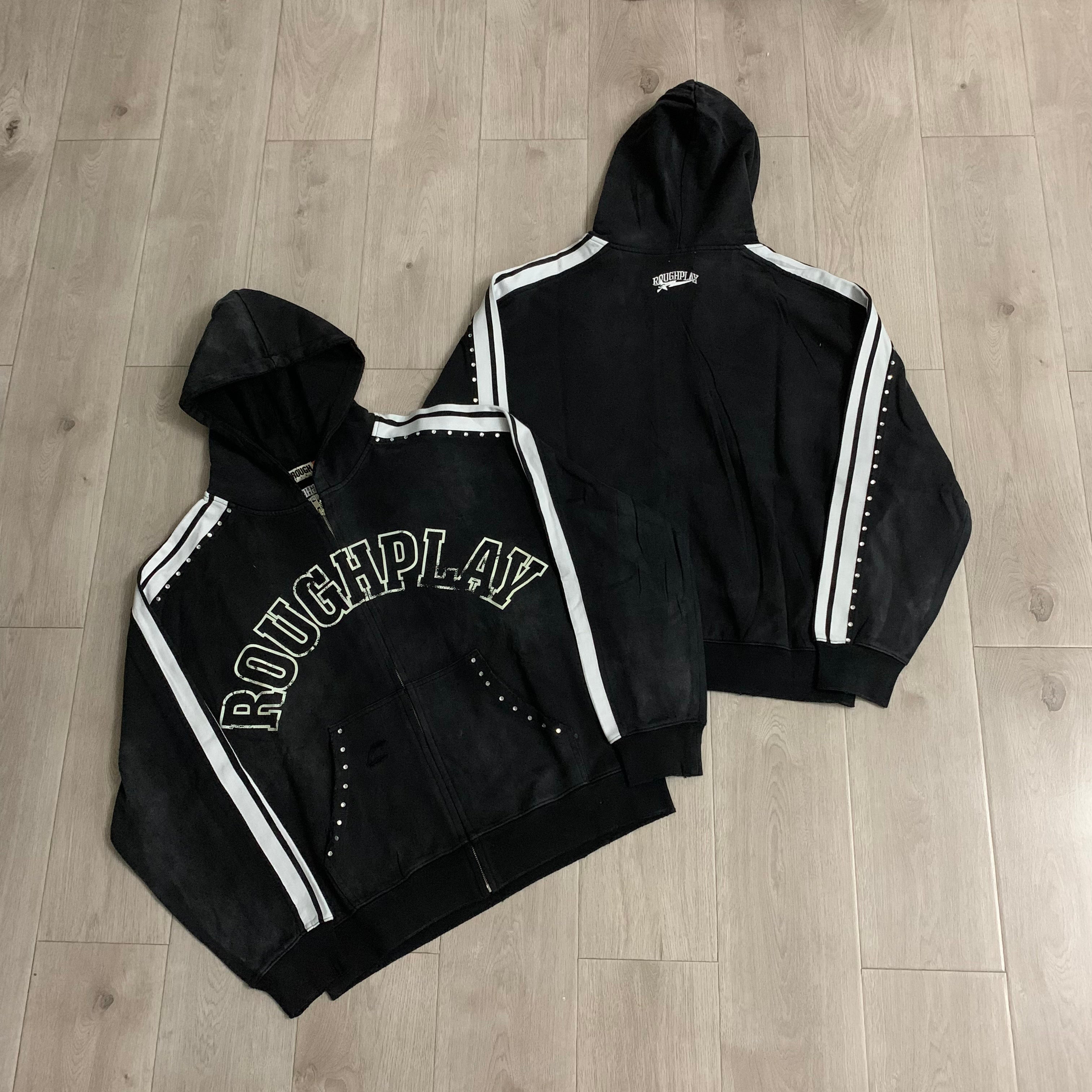 Rough Play Graphic Hoodie Black