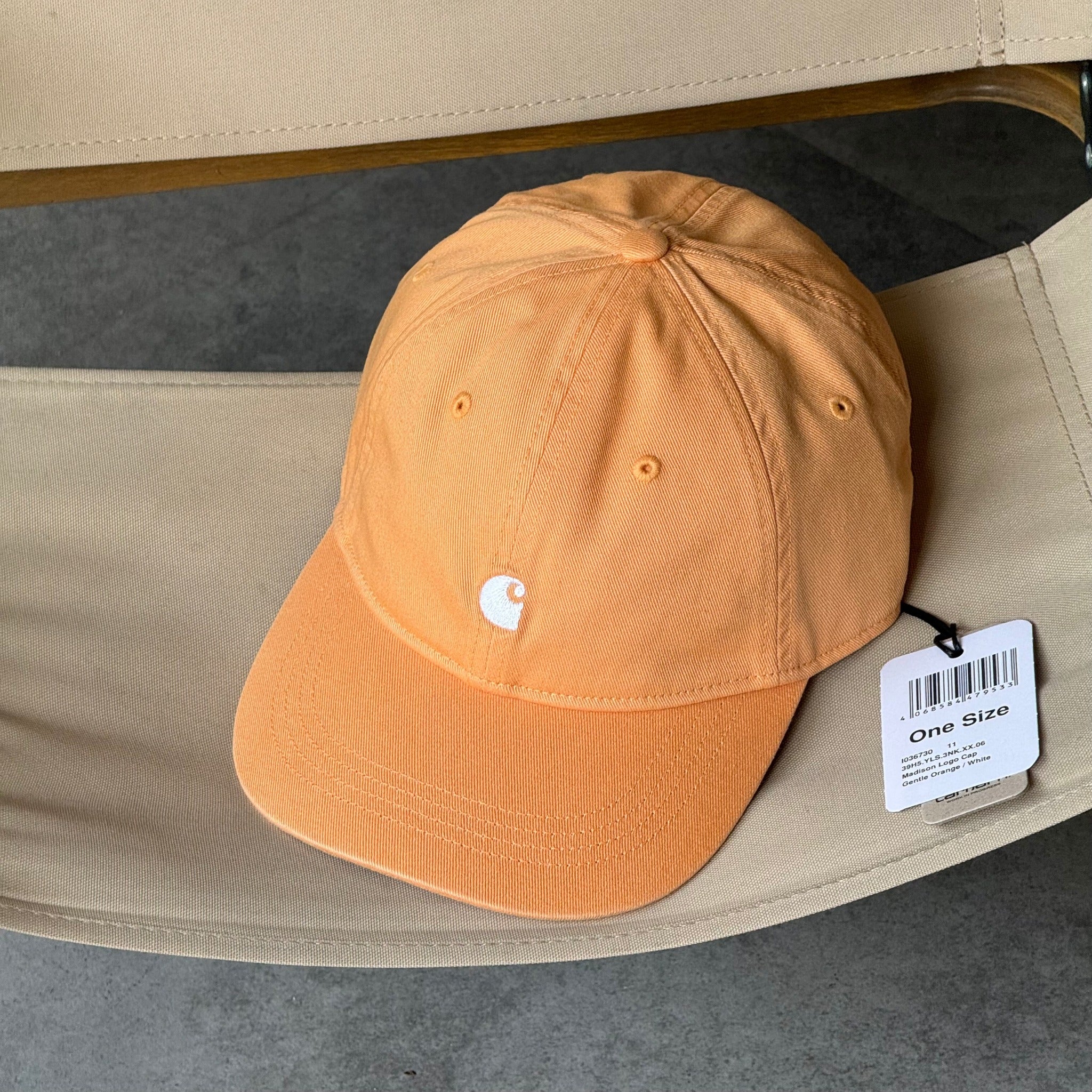 Carhartt WIP MADISON CAT Embroidered Bow-Tie Cap 036730---Stone